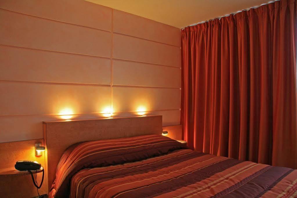 Hotel Du Parc Nantes Ouest Orvault Eksteriør bilde